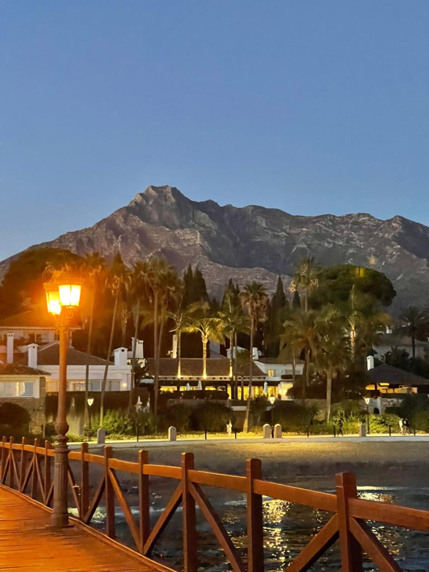 Castillo De Appartamento Marbella